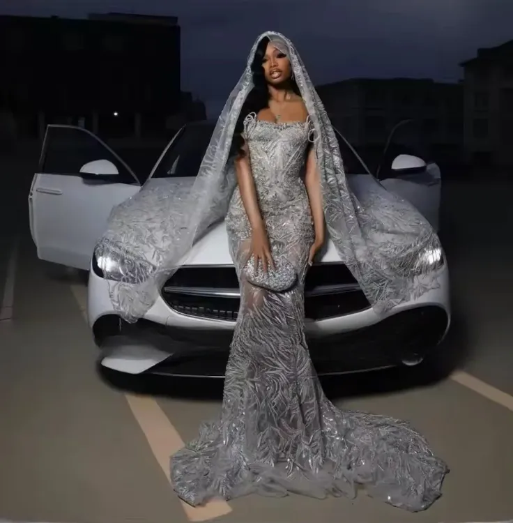 f6e87e8e 5c15 4a77 be95 0c1934b5600d